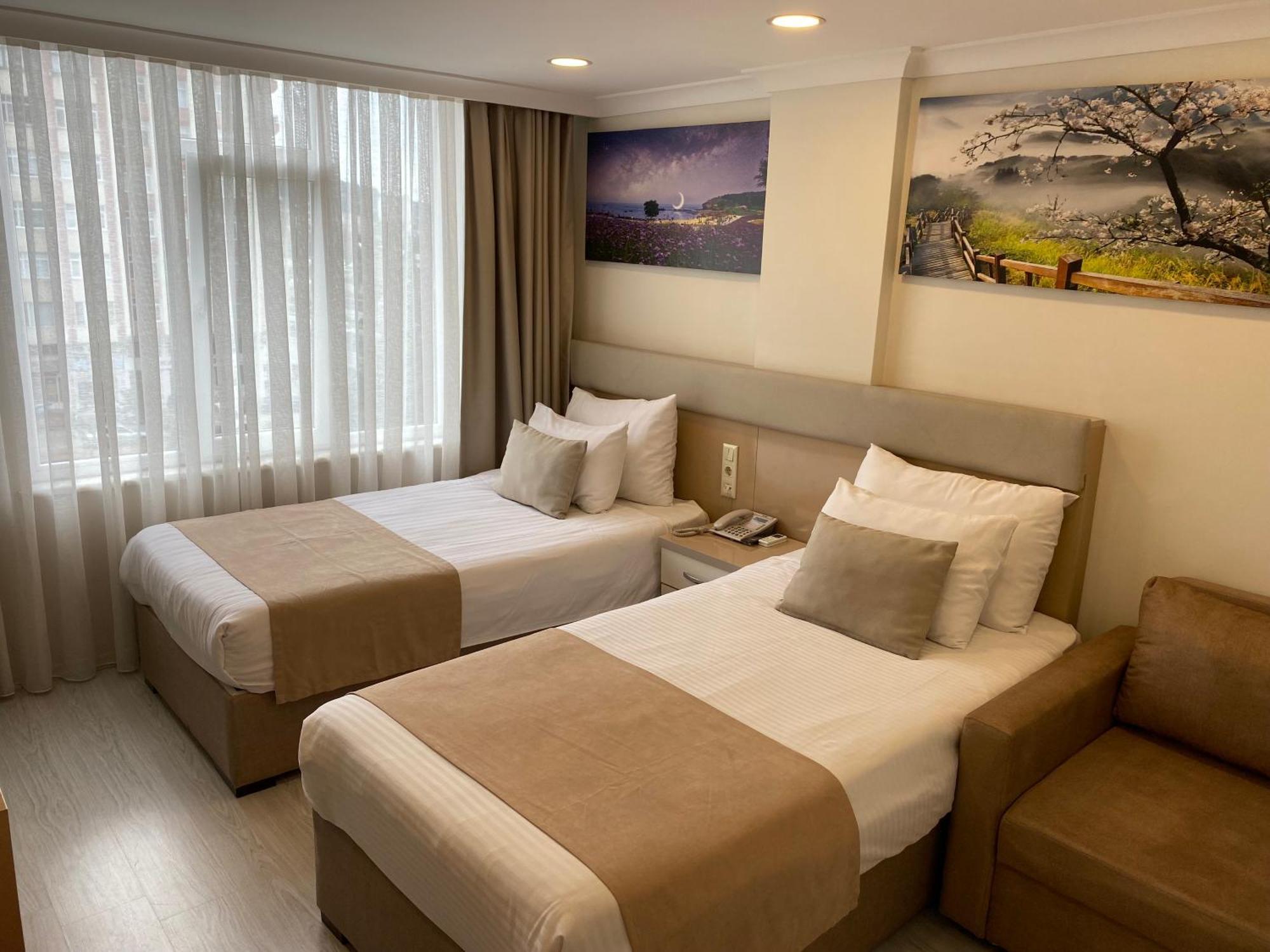 Simal Hotel รีเซ ภายนอก รูปภาพ